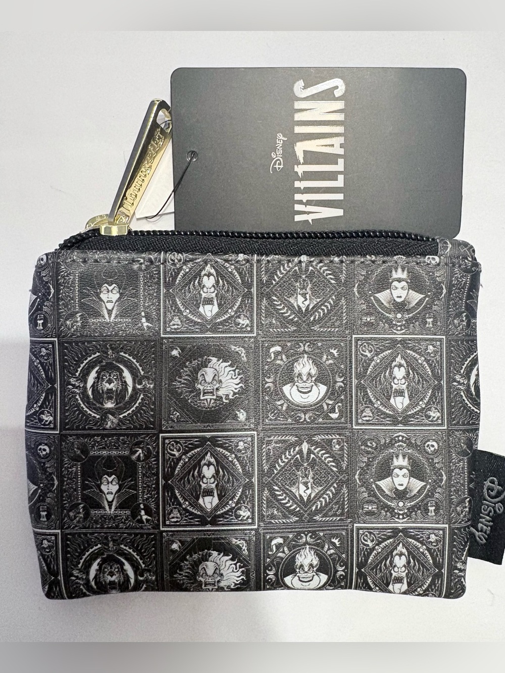 New Disney Loungefly Villains Zip Coinbag